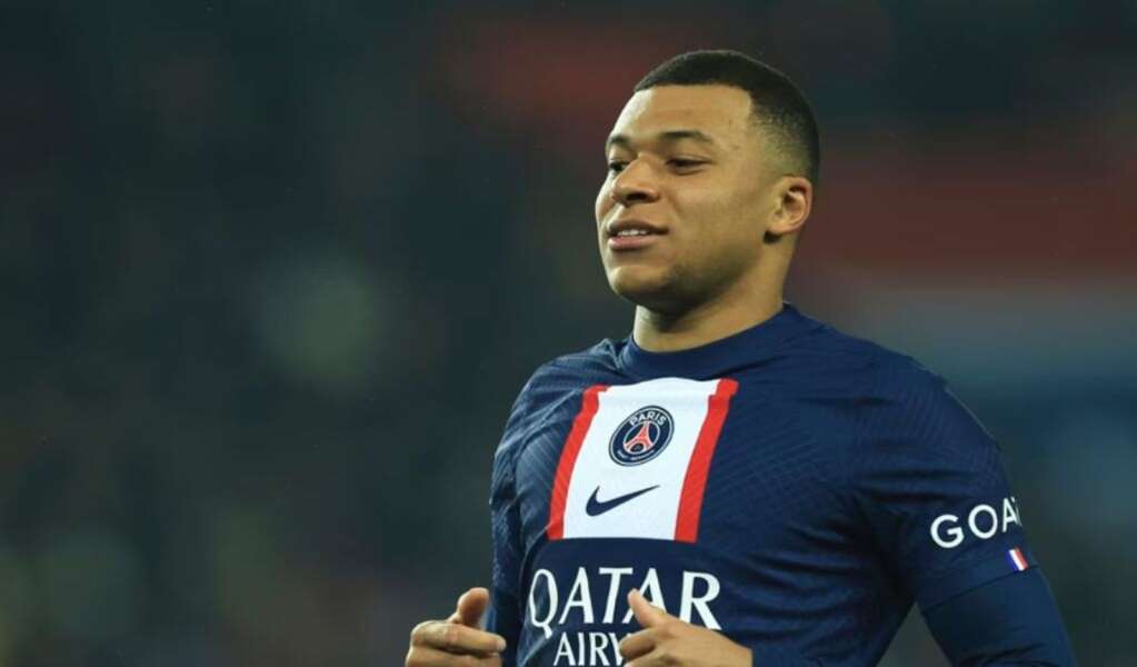 Kylian Mbappe Returns To Training With PSG After Constructive Talks