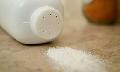 Baby powder on yeast hot sale infection