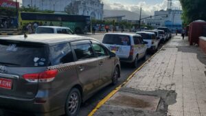 Taxi operators in downtown Kingston split on strike